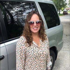 Meet your Posher, Marta